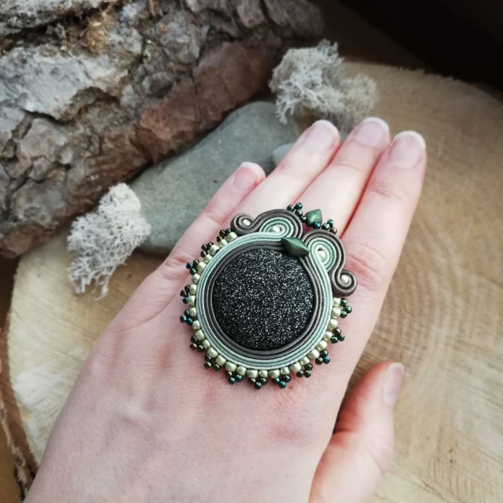 Pierścionek zielony