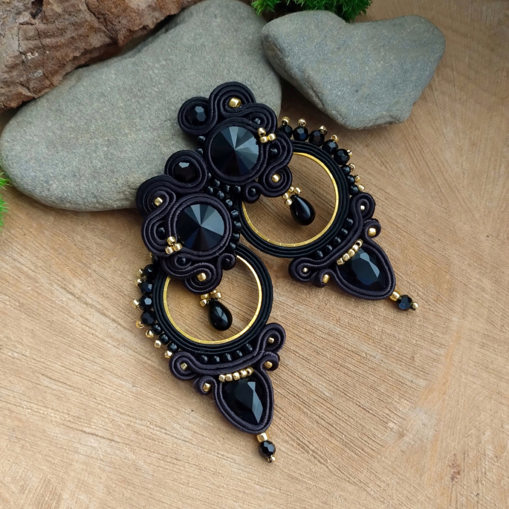 Kolczyki Nora Czarne